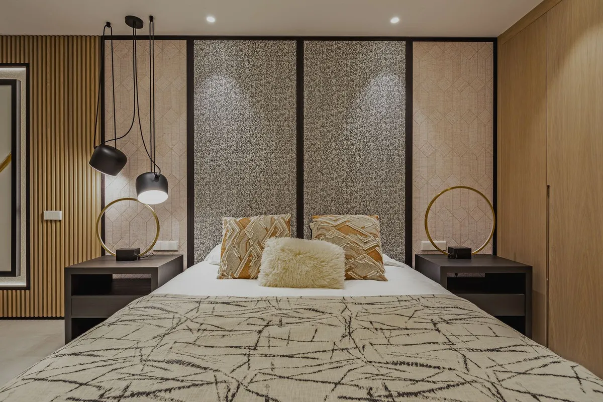 f1593e7c-ce89-4310-baa8-401eaafccec4