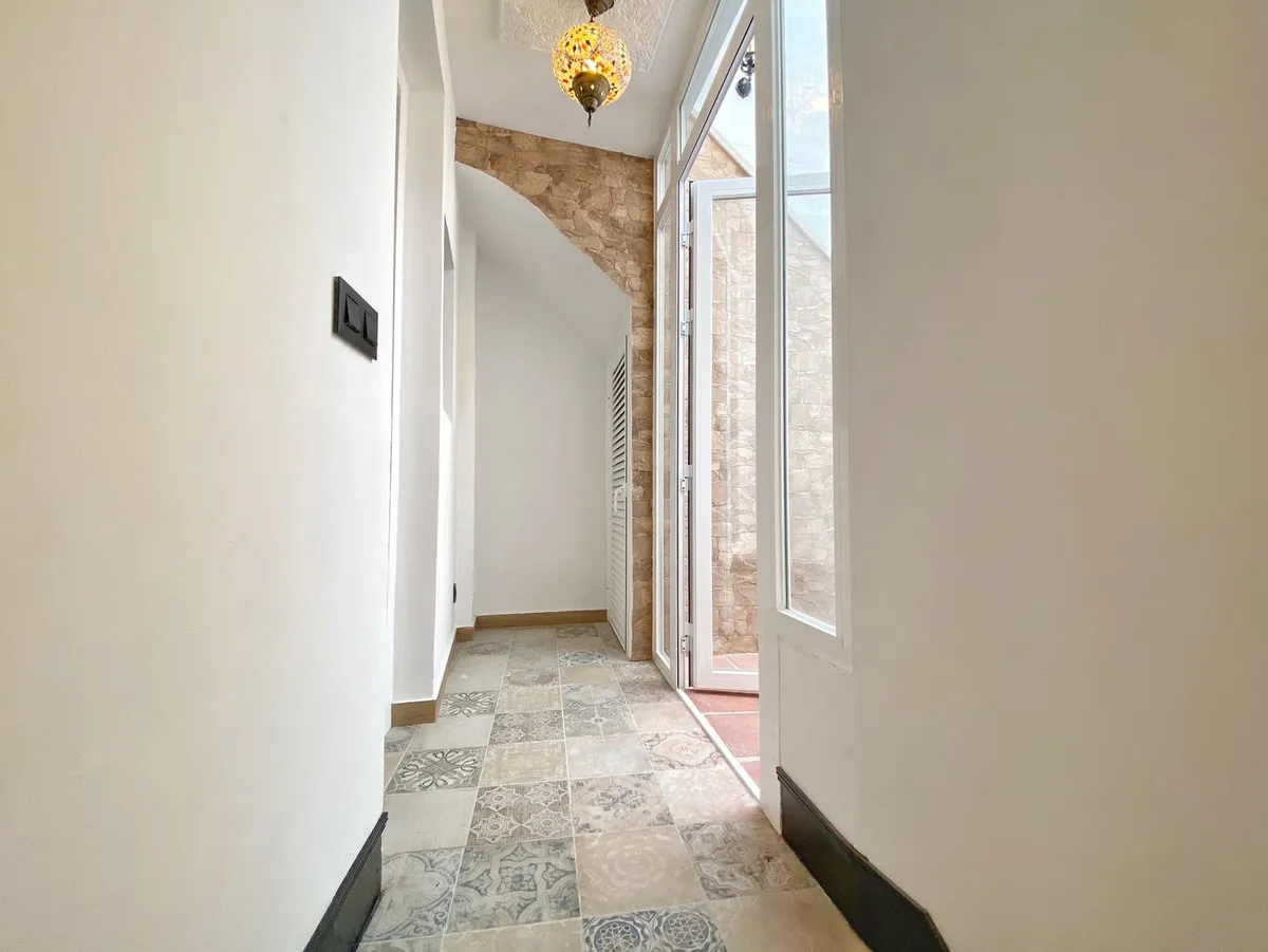 31d3335d-e725-4947-87c6-602a35dbcd64