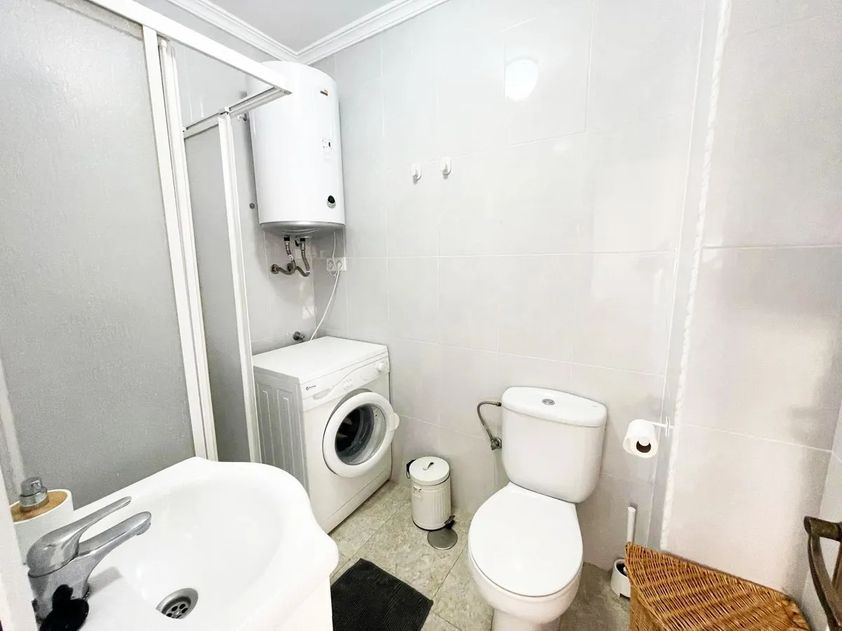 1e4d2df0-2a56-4c4c-886f-cdab19b09711