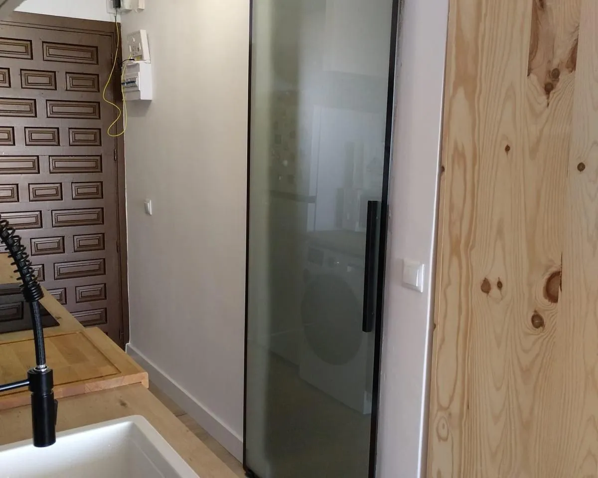 6ec91565-7f2c-4a64-a71a-d88506a91da1