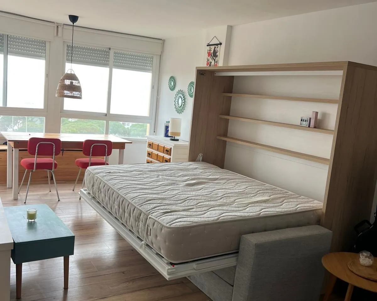 87585363-ba0f-4317-a228-feae93f344e3