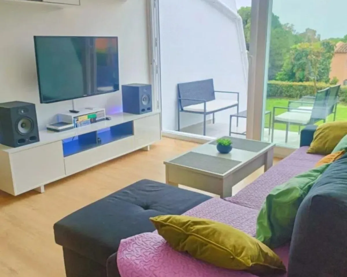 69508cd7-ff0b-4991-8c49-ac3b3a1d300a