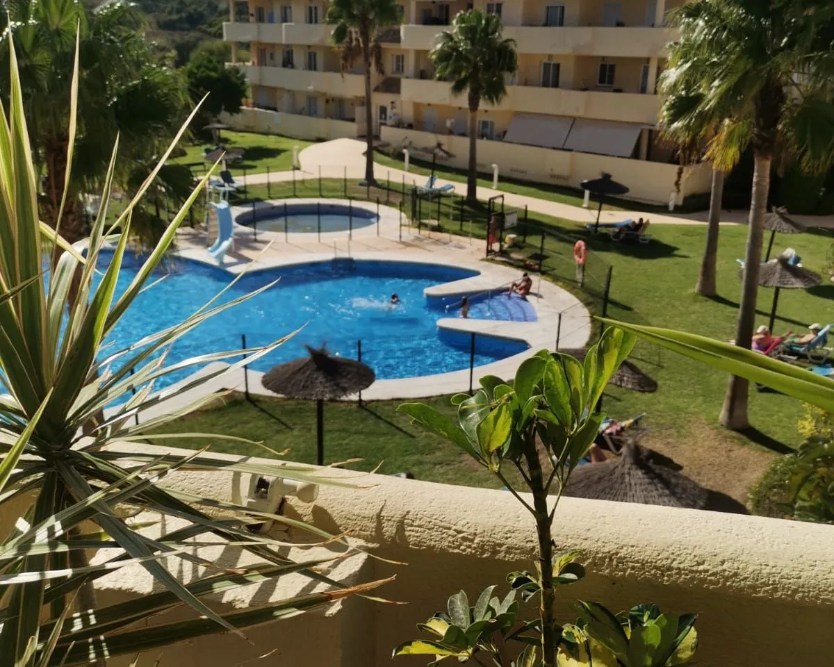 7e29aac7-3f37-4167-9f75-f717ef3c8973