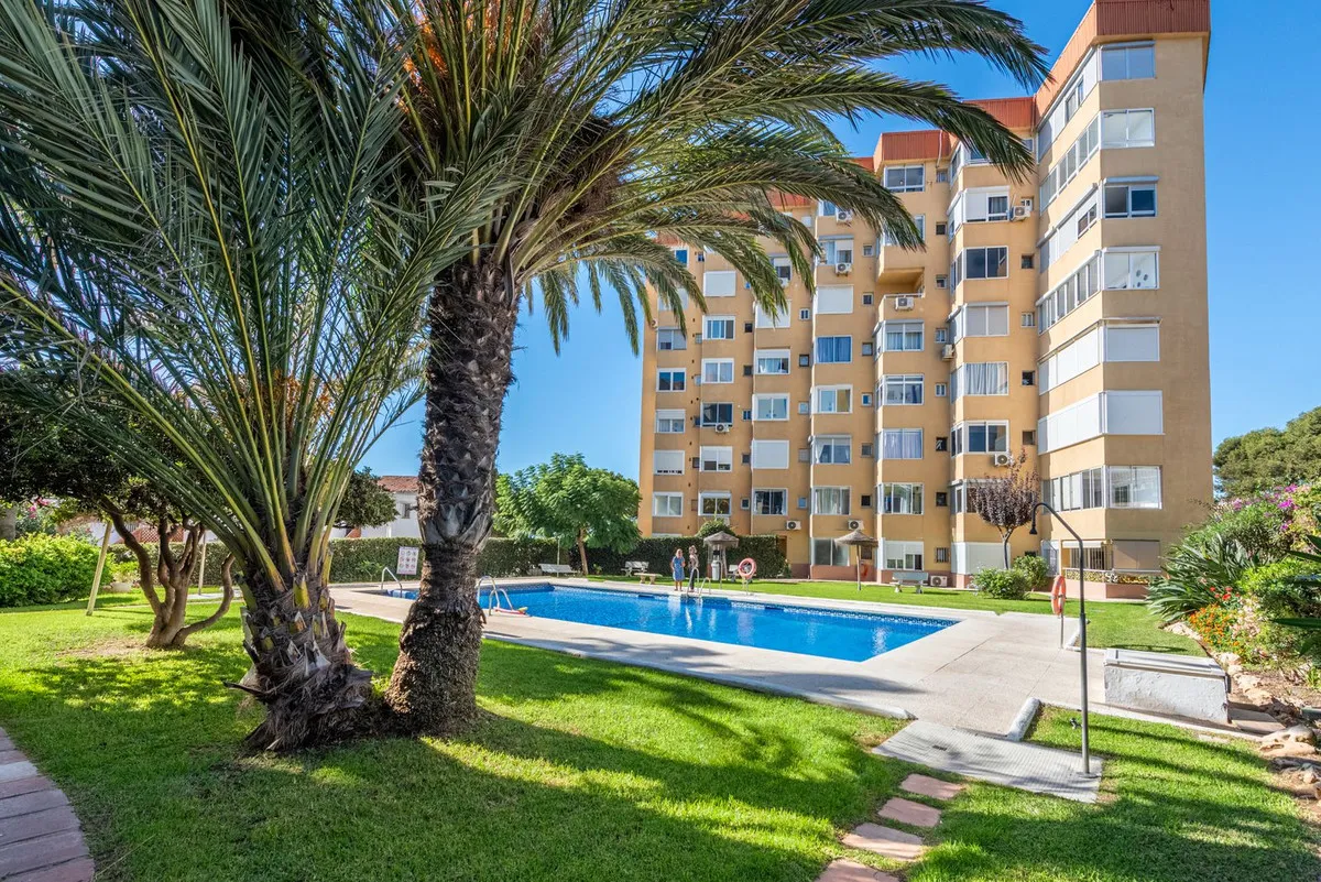 0a3ef4b7-fc6e-4057-8e22-6974d3bbbe6a