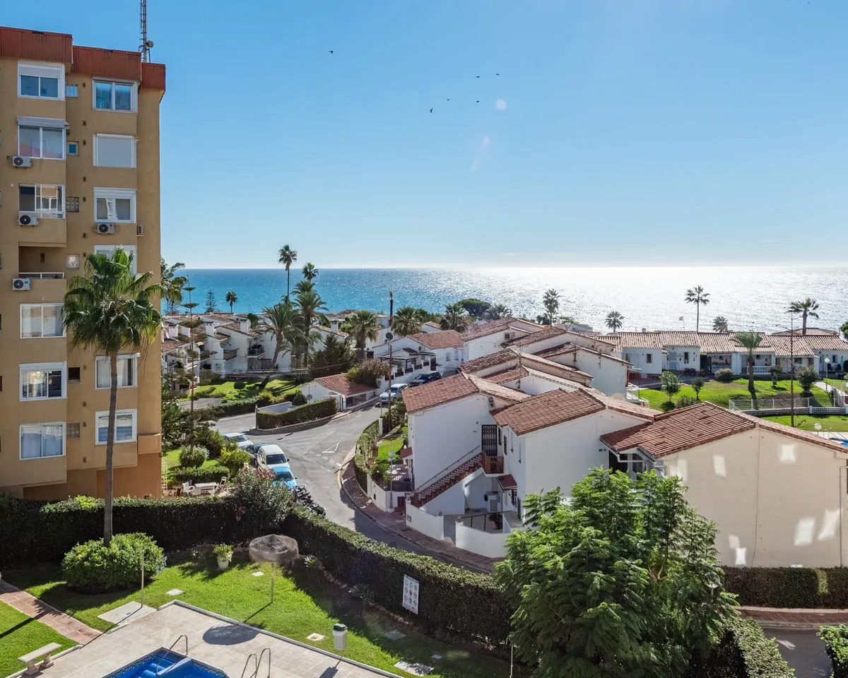 8b1b1b4c-a68d-4ad5-b480-bb3f3b8ce172