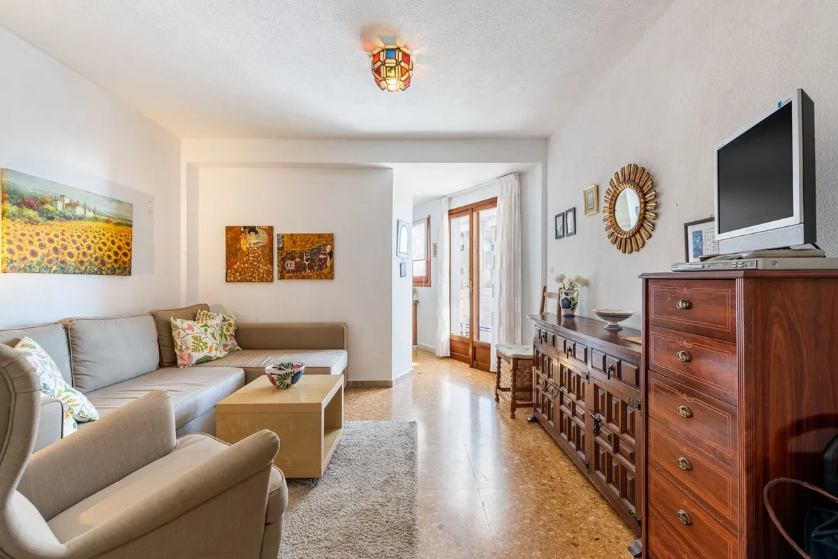 f34533c4-deee-4ea2-80e2-bf8a52439ef2