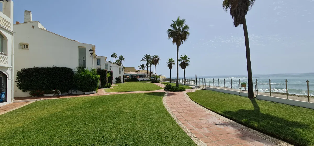 71cd04cd-32c1-49f6-a38e-ca290502e971