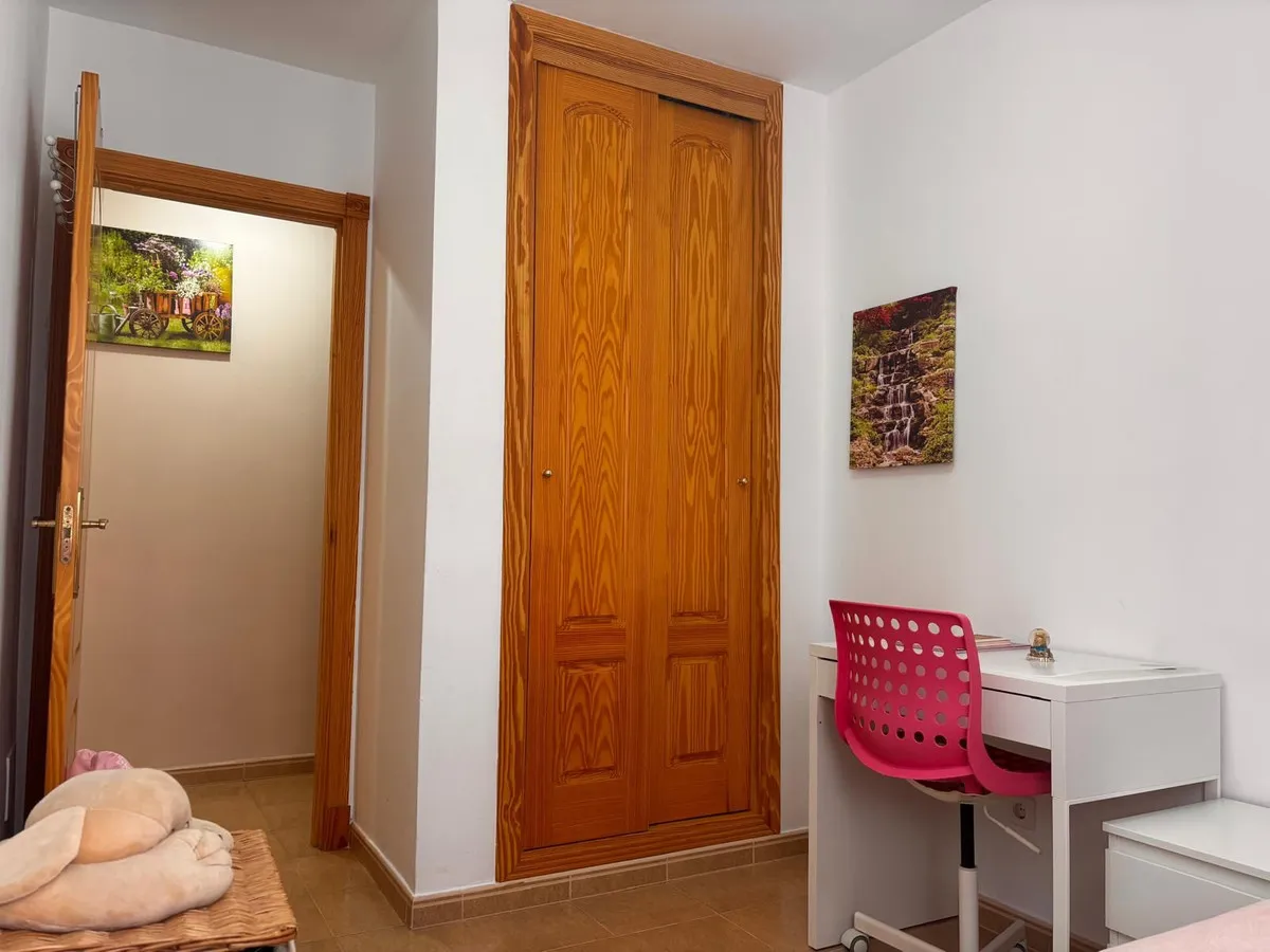 abd8337c-2b79-4b54-9a48-b9e2ef26a449