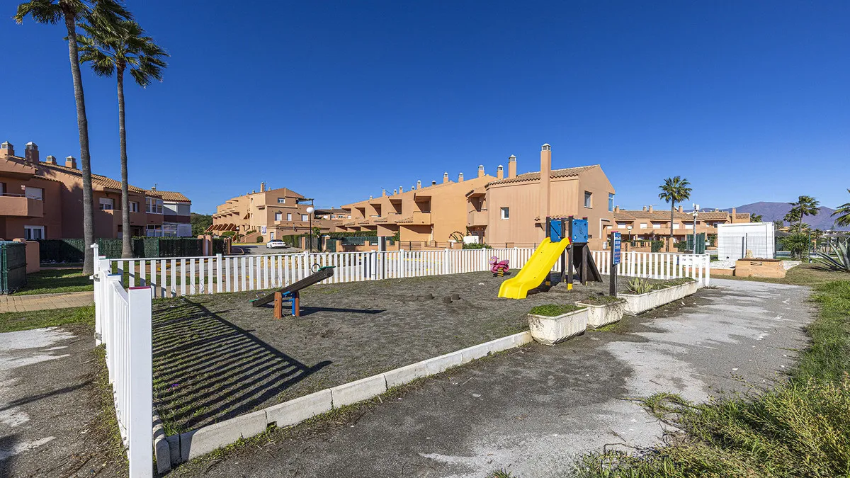 bdf38449-5a7e-42ce-9bb9-96d711a1275b