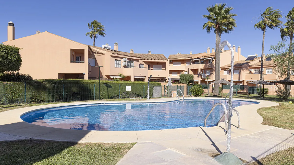 cf05a106-2999-433a-908e-9e89eb86d339