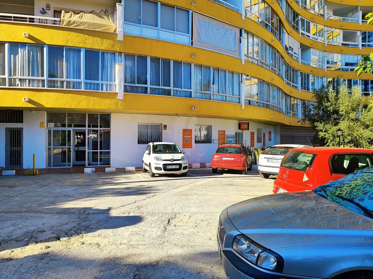 247d6a27-287c-4d33-9e07-a370a434e145