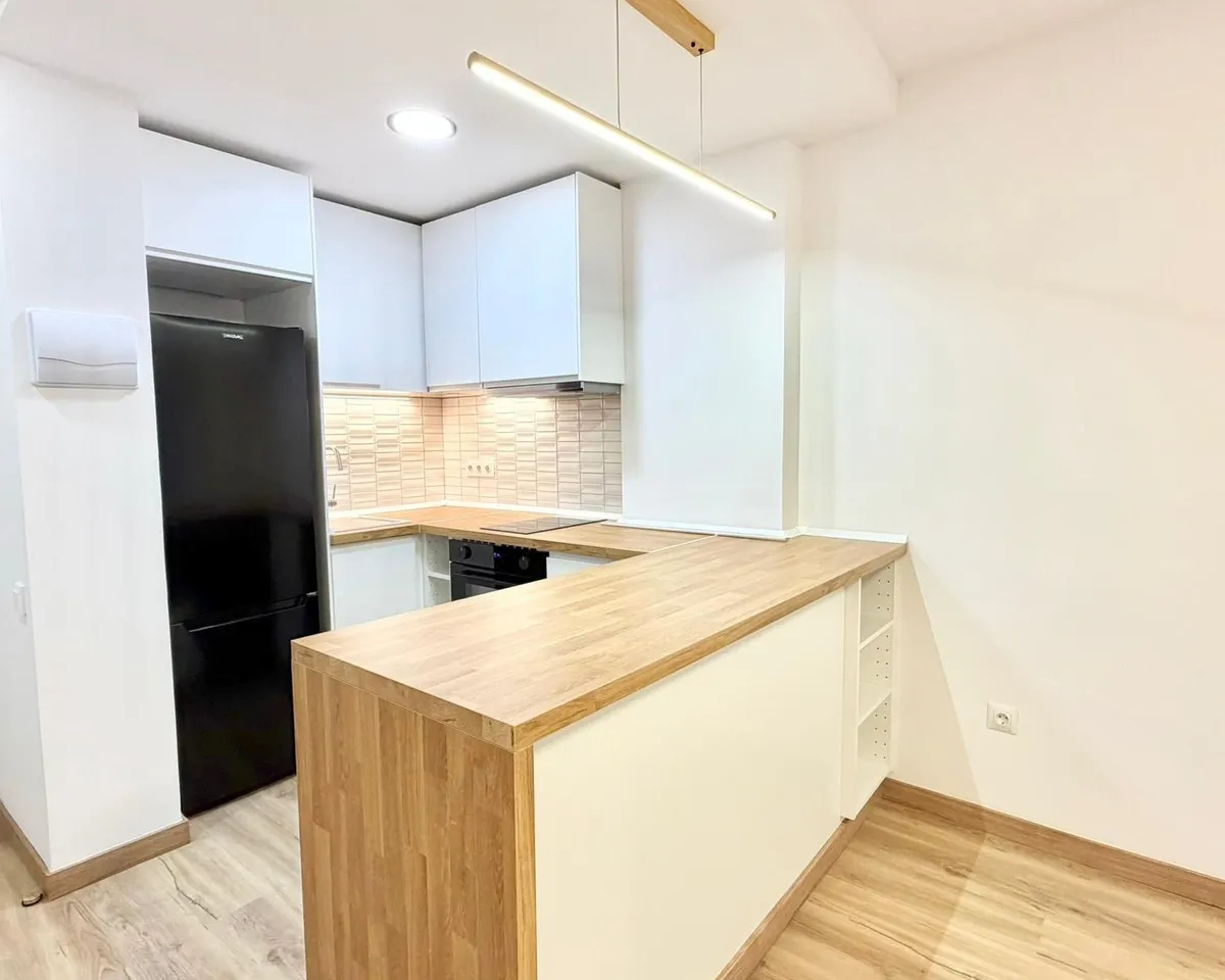 7a507434-a5a6-49d2-907c-35ab8e093fe7