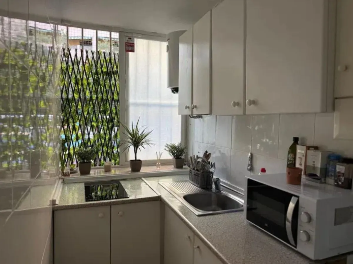 22000c83-de3d-44df-a231-74943499901b