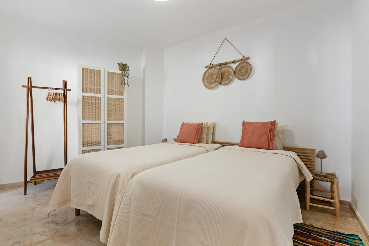 796dc20d-dcc9-4471-aba0-47d1835ef819