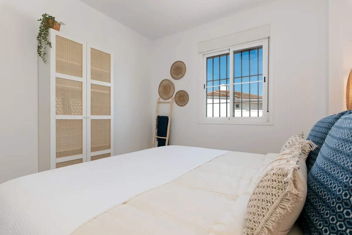 db1bceca-6d02-429c-a3d5-8e1c44b8b0c4