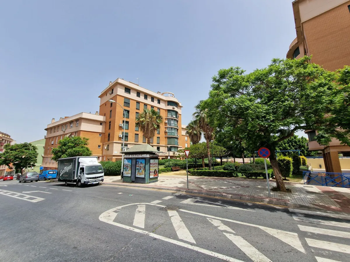 094449cf-4045-407f-ab2f-6e3247e5d365