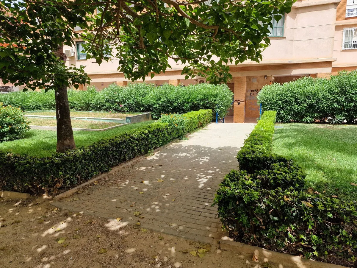 0c611314-da6f-44e4-9837-c1a05bc55009