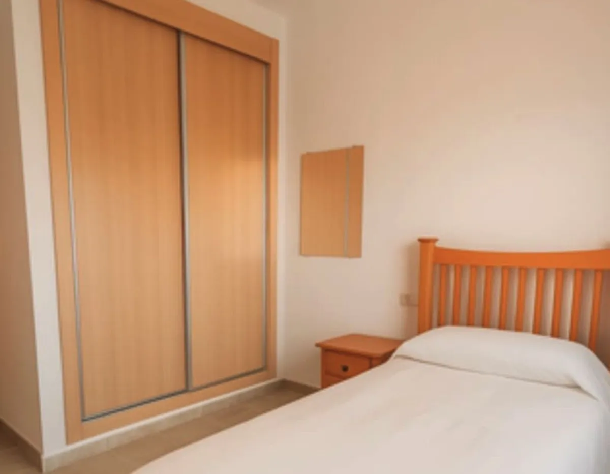 e14ca3c5-c3e6-4c15-b503-f19e055f28a9