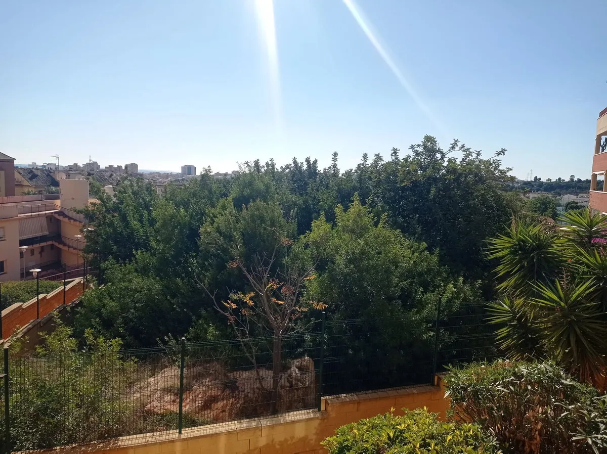 5a87edea-2dbe-42a9-8492-384606f974a1