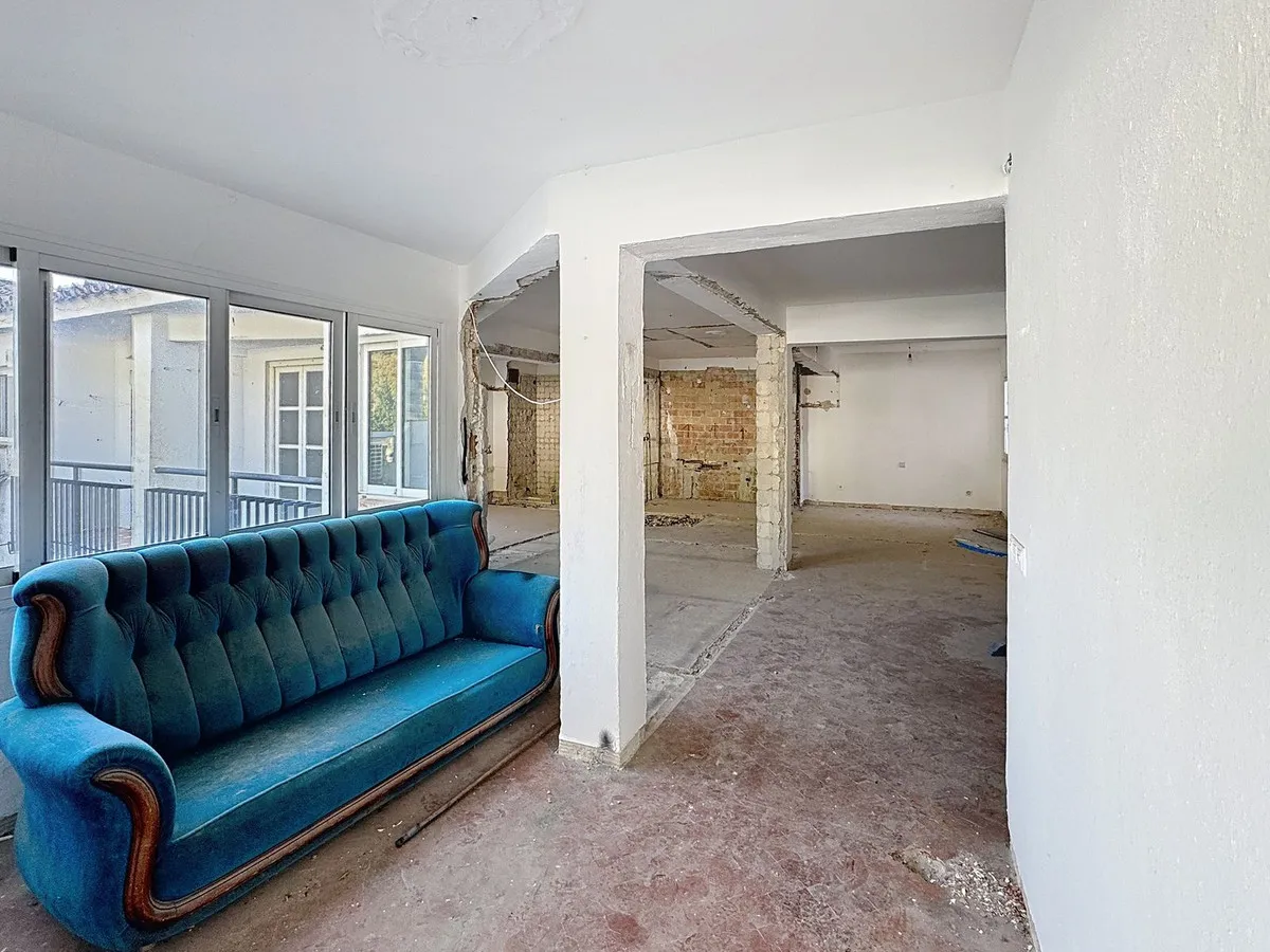 019b21b0-3087-455c-9240-e341361f54cc