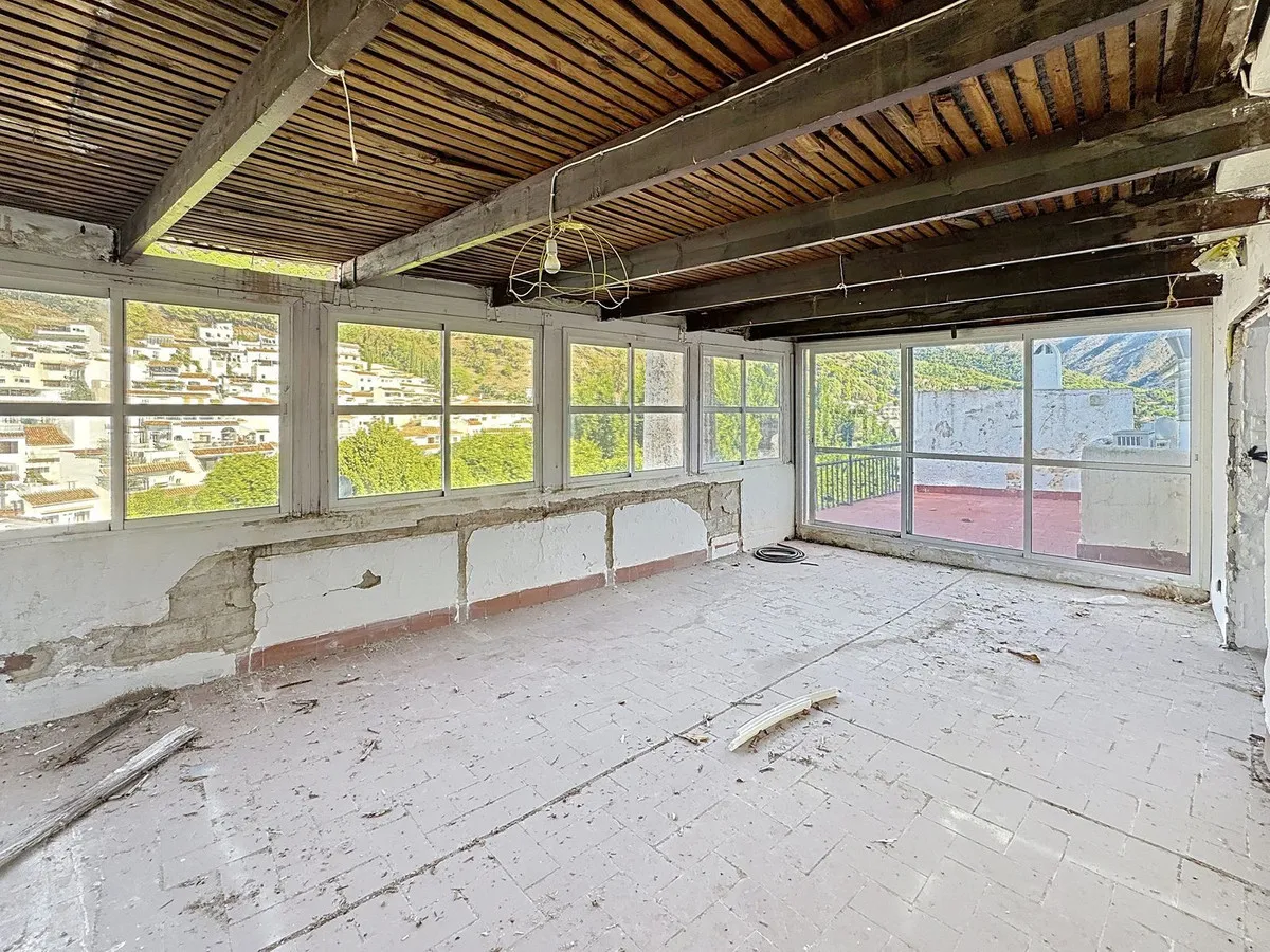 1ebd1426-13c9-4e82-b789-064f56c87857