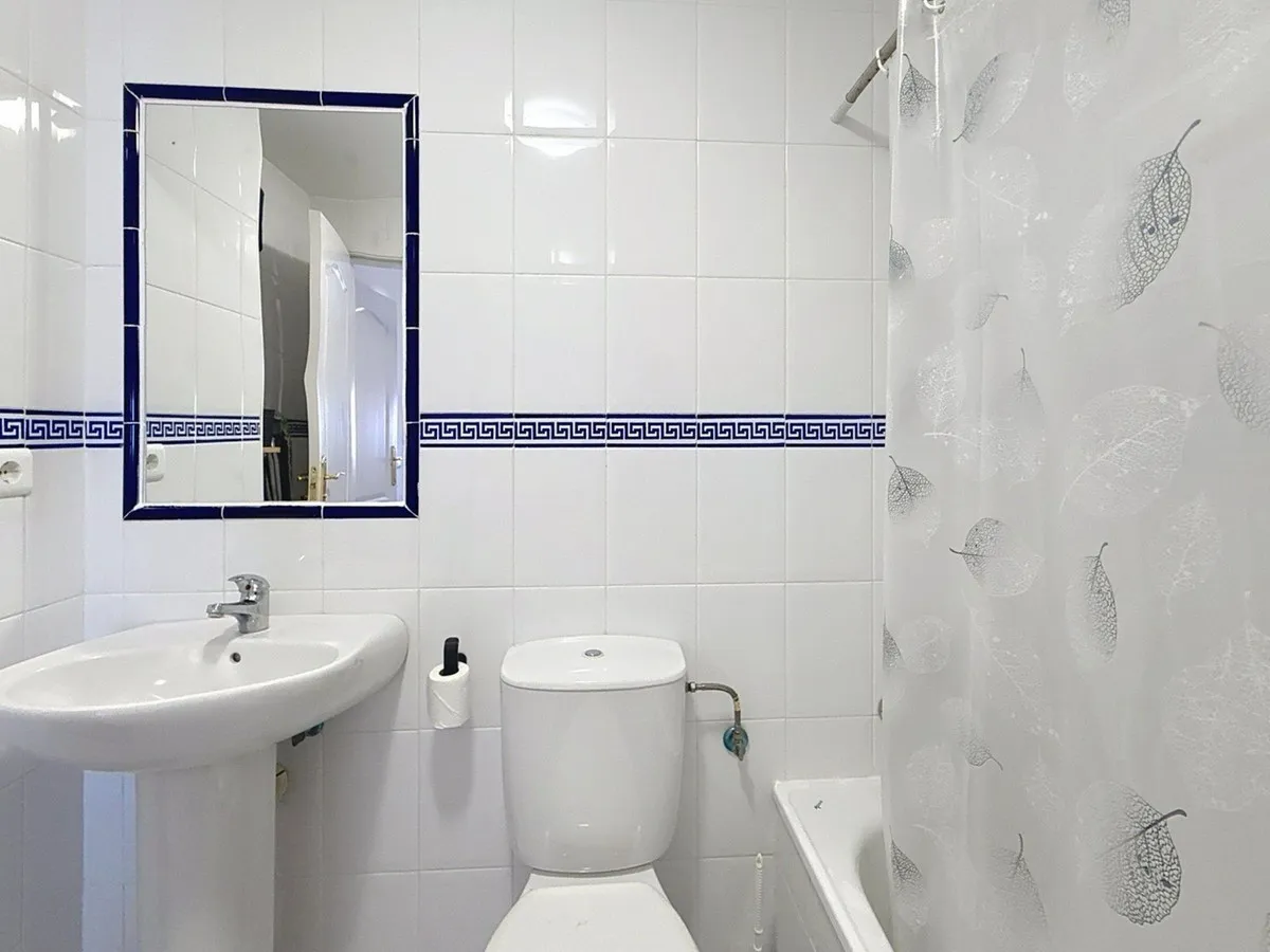 2c5db6d5-03a9-4d93-8f88-6eba3d4ca0c6