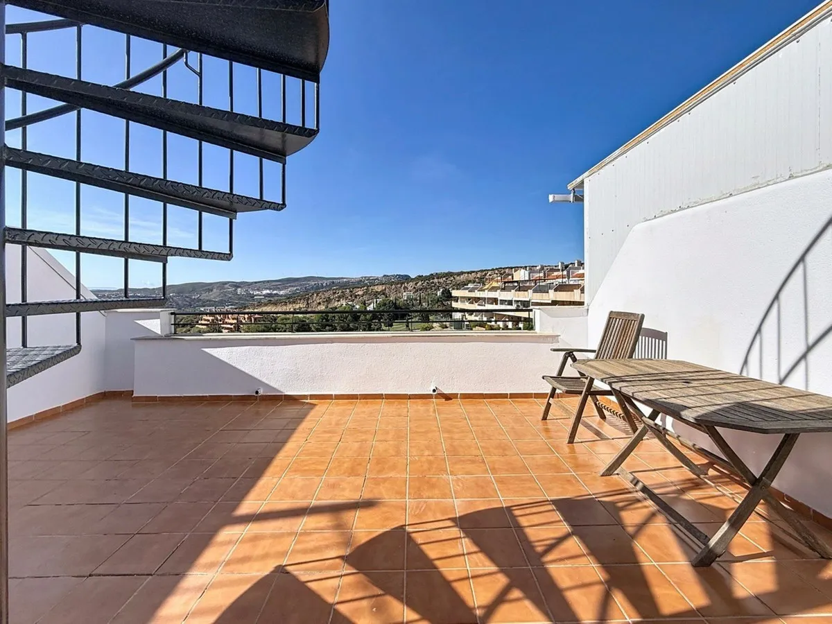 f98babd7-429b-4f0d-b077-dae6558b3c39