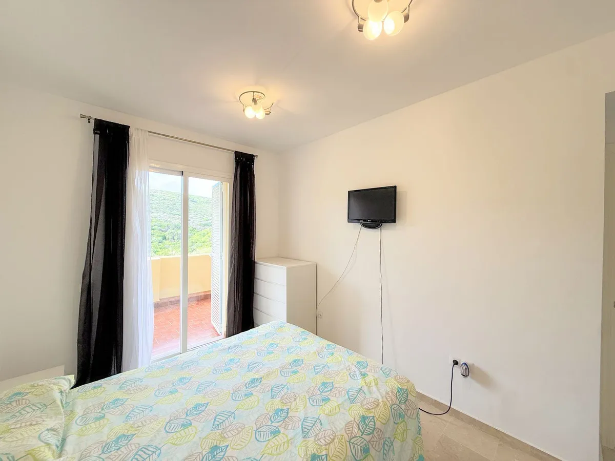 1e08293c-b4e4-49e9-a4a6-05c1f7fe2ba9