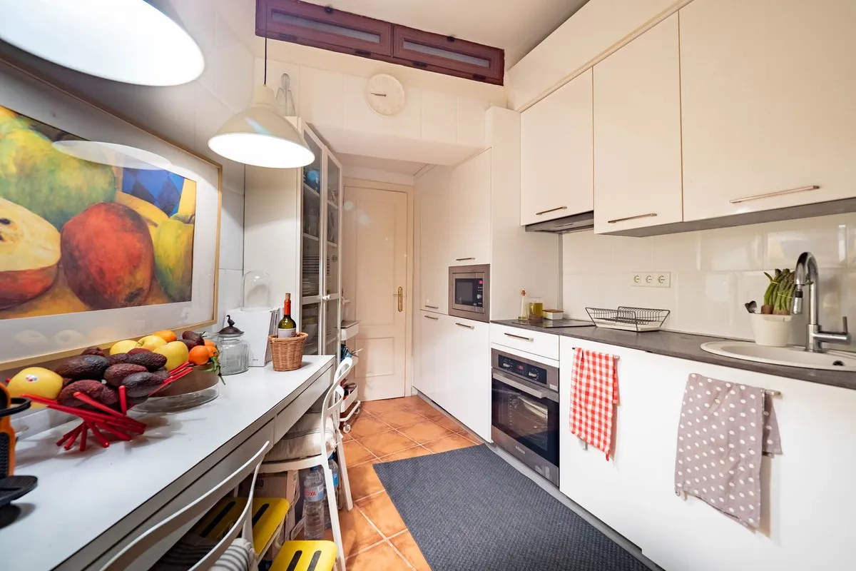 44f747b0-b4f6-4248-9b76-f31143ee705a