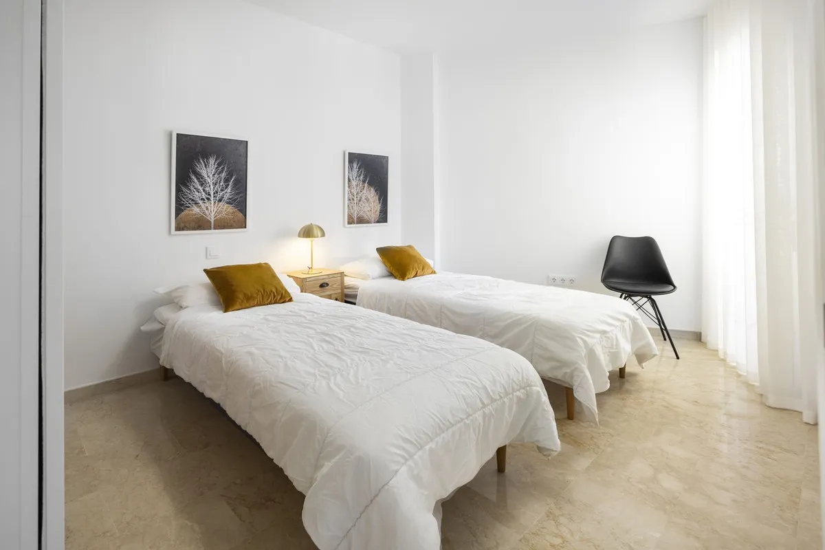 34e48d86-018b-409b-8110-8f2b1fe78a5b