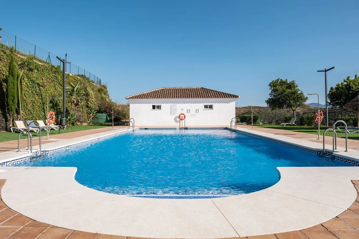 7b8d397f-32b2-4e27-a61a-1d2dfac95b54