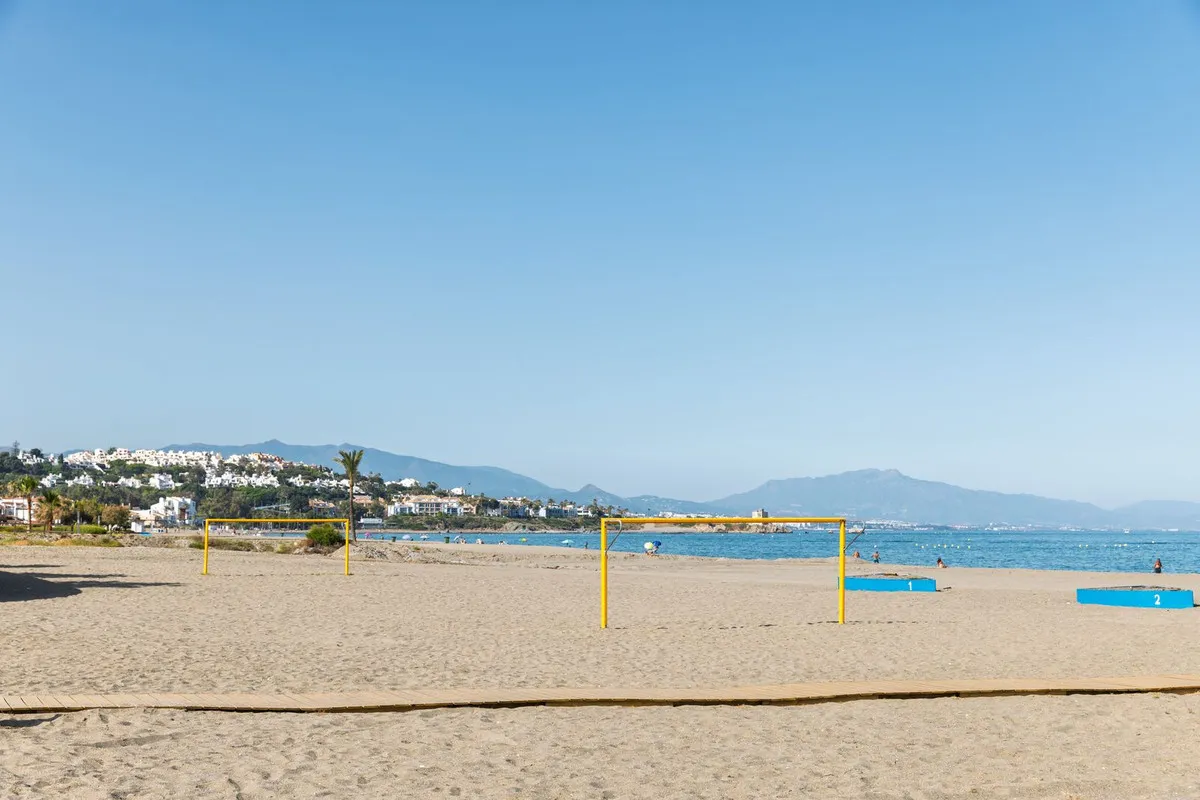 fc484710-80ec-4de0-a840-61be47dddf0c