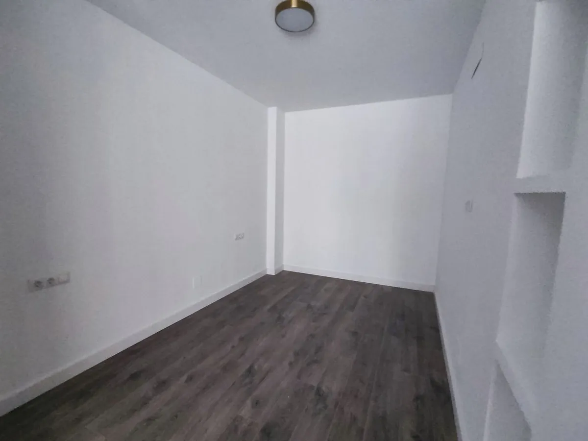 02e3b895-c12c-4bec-83ea-d5b793017b3d