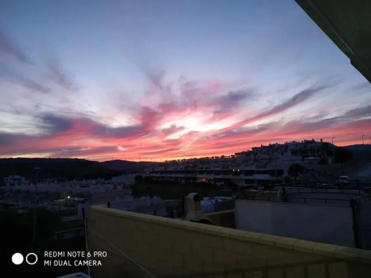 885ab744-e488-4450-874c-724a6c8c1965