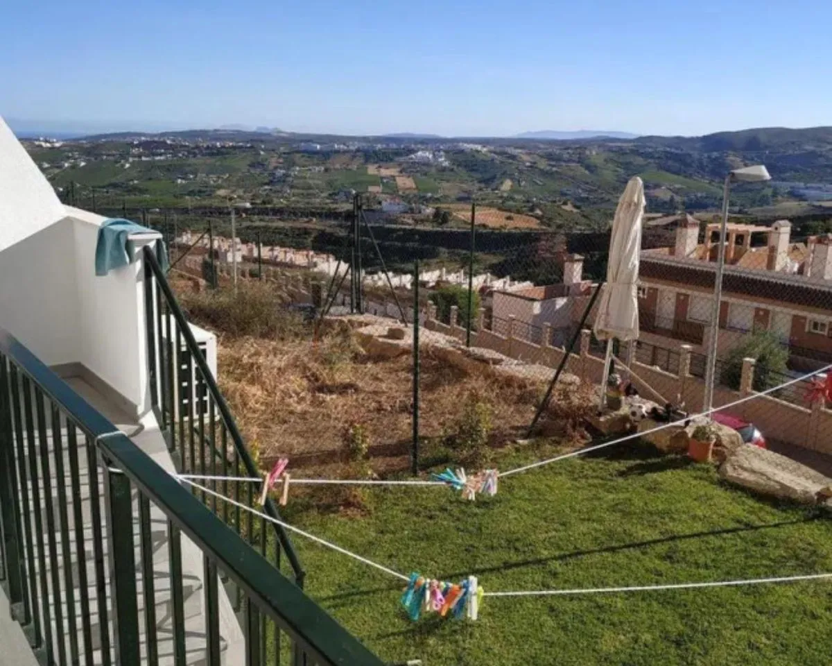 940b9155-f57c-44cb-87ed-d7a7a98e5975