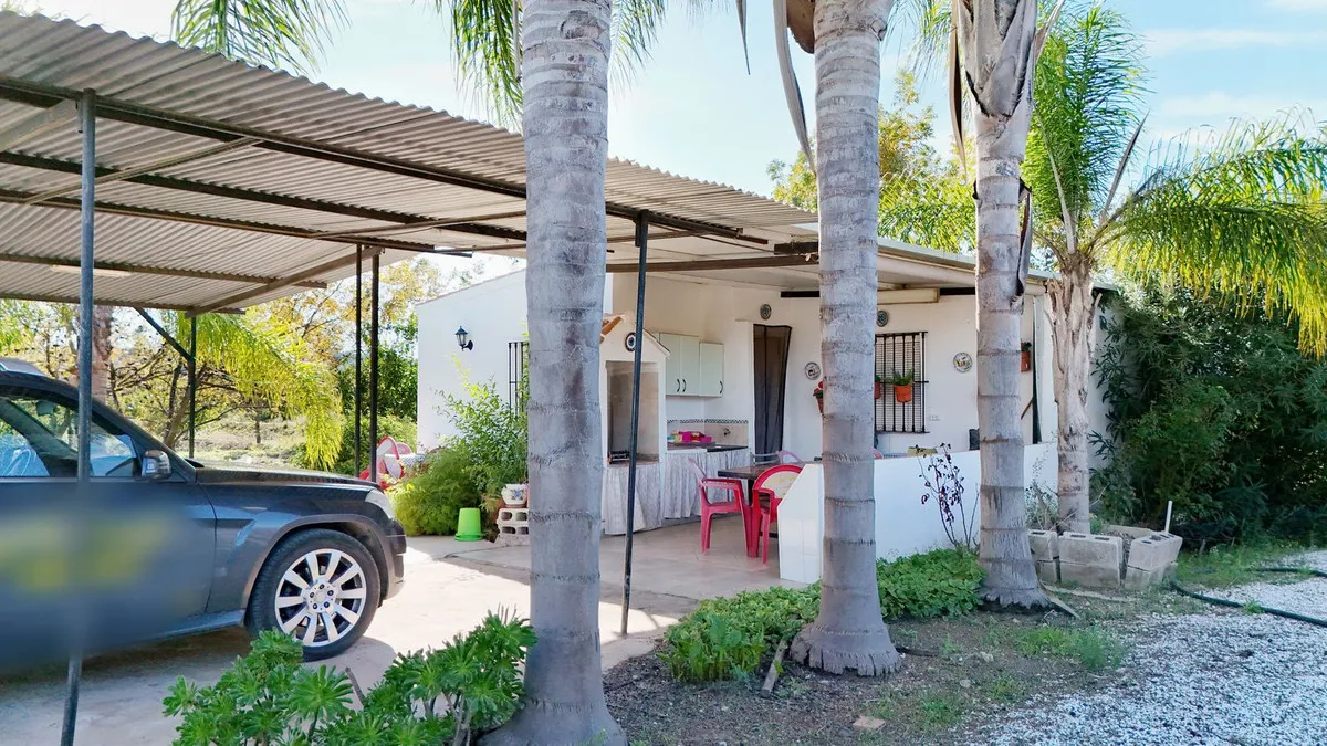 53dc5727-e876-450d-b932-a3e73117b028