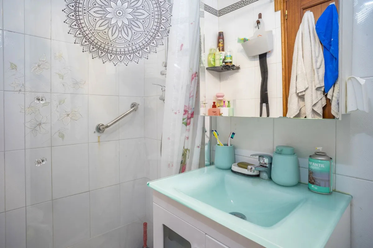 4c69448c-2a74-4e51-a82e-5eea4215477f