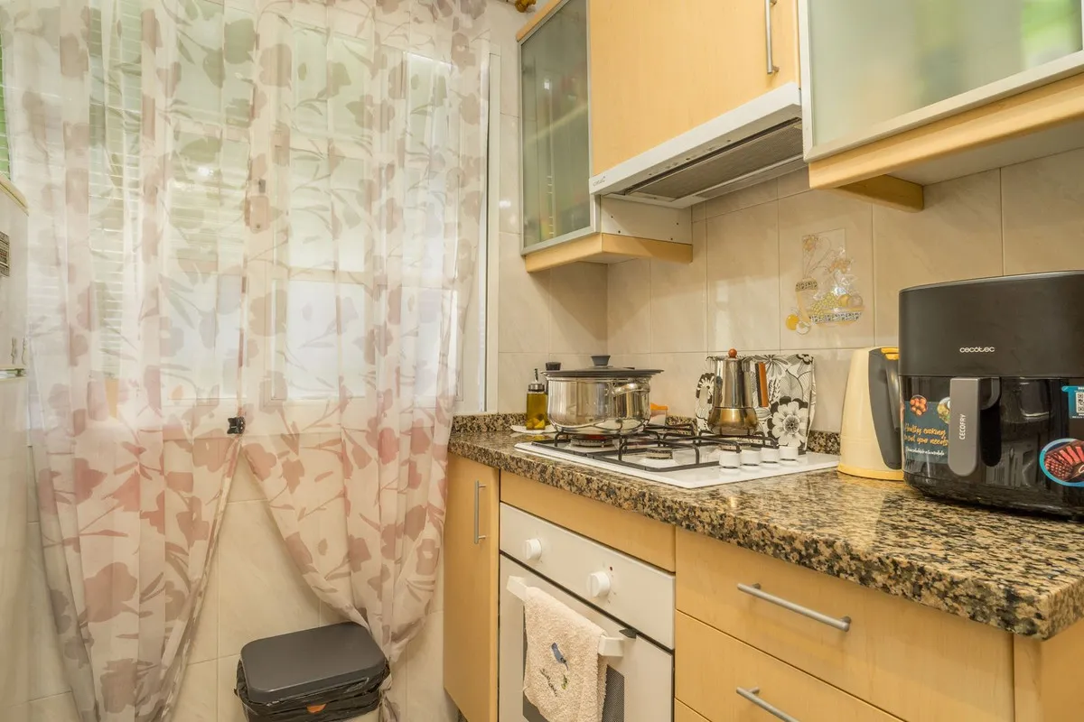 aa08d3ce-5d7a-4a62-8dbf-0e683a13028b