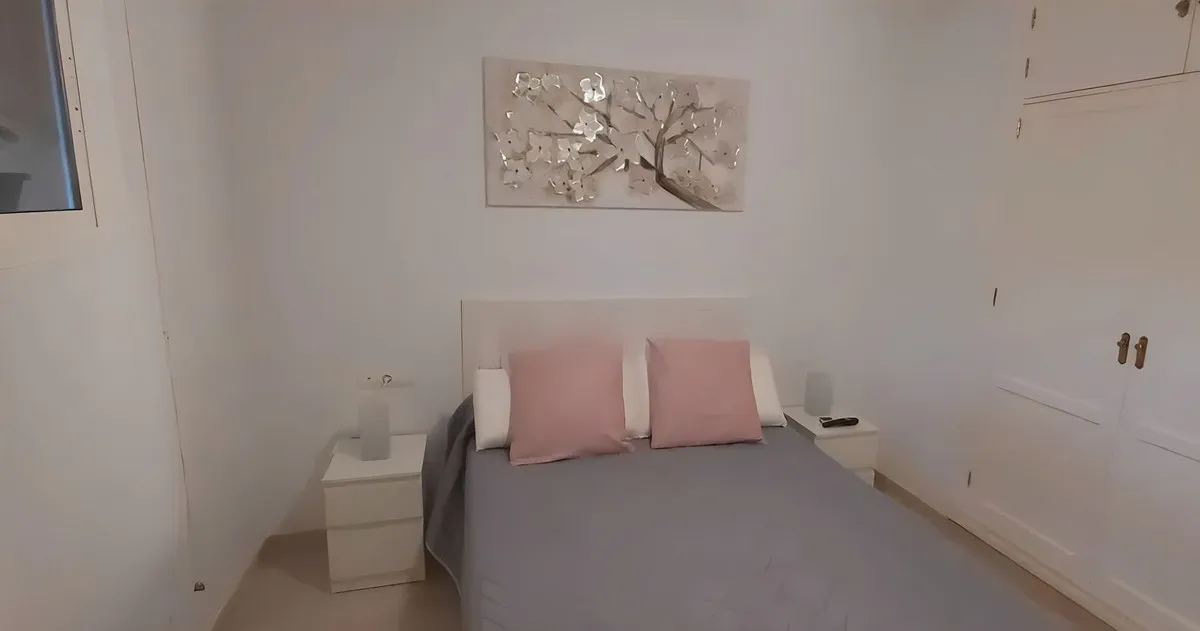 30570191-6b72-4ef5-96e7-e10d740b0805