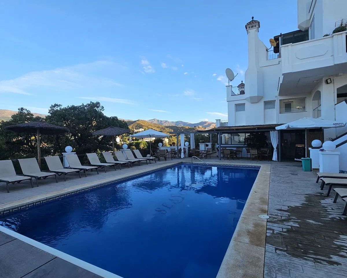 feacbccf-a9a9-4922-9264-79070e6e88c4