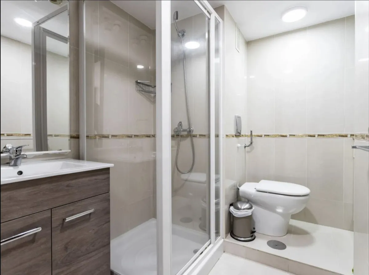 7b7c02ea-f1d3-4abf-9526-6aee9d65027e