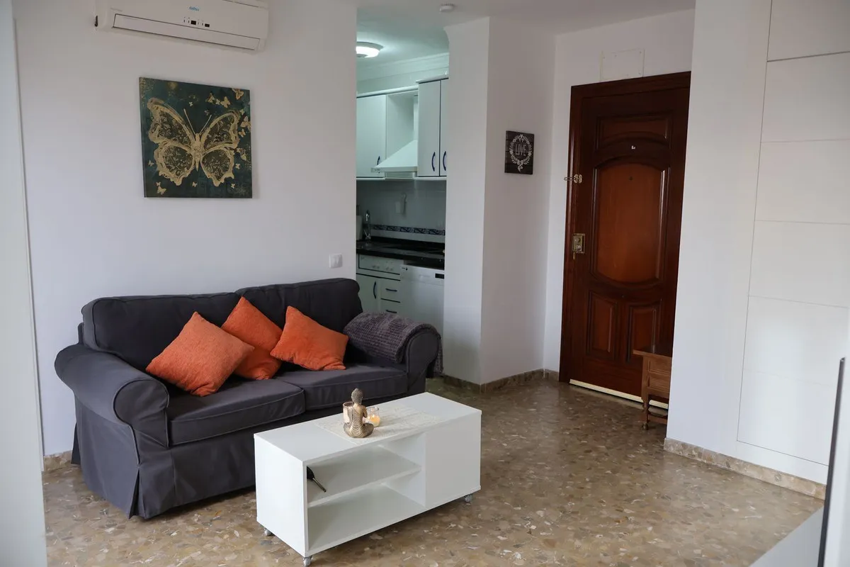 373ba532-ff76-4b7f-a33d-f271083c1e84