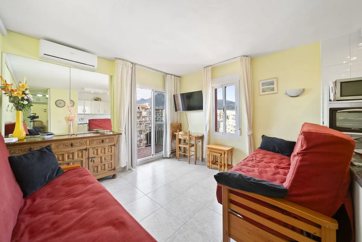 7c944caa-3c82-4d5e-b072-c8142e120f7c