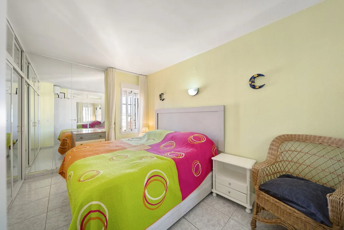 f618e199-d8ce-49f4-9afa-54251e10840f