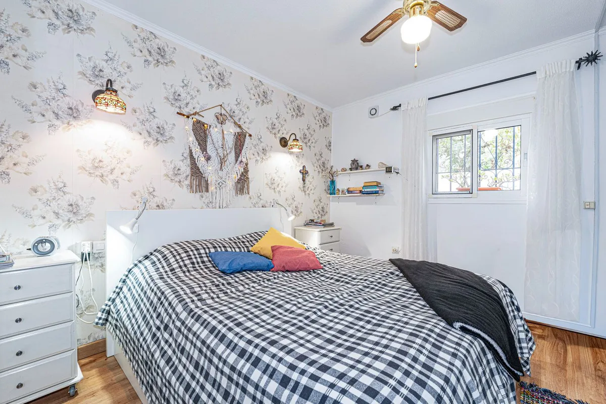 011d5df3-ac4c-4330-9567-b99ca7c31a59