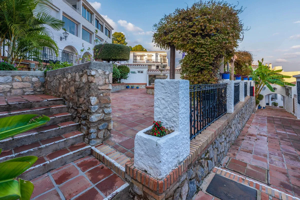 4500aa9c-1b95-4406-b1e3-f8ced632fdd5