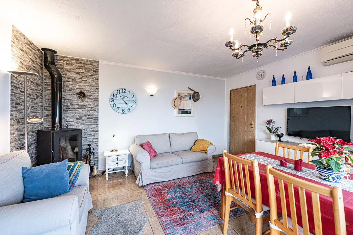 eabf4666-9e3b-408a-ad01-98c6efa912e7