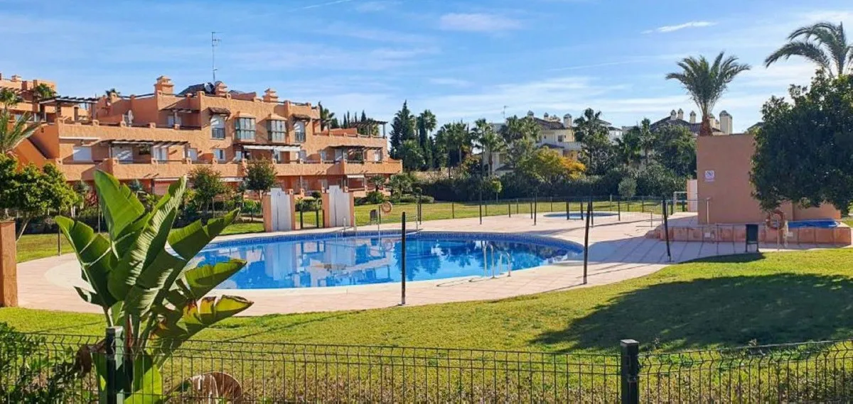 6e98ba27-a659-43ba-95ae-d6acad329bd6