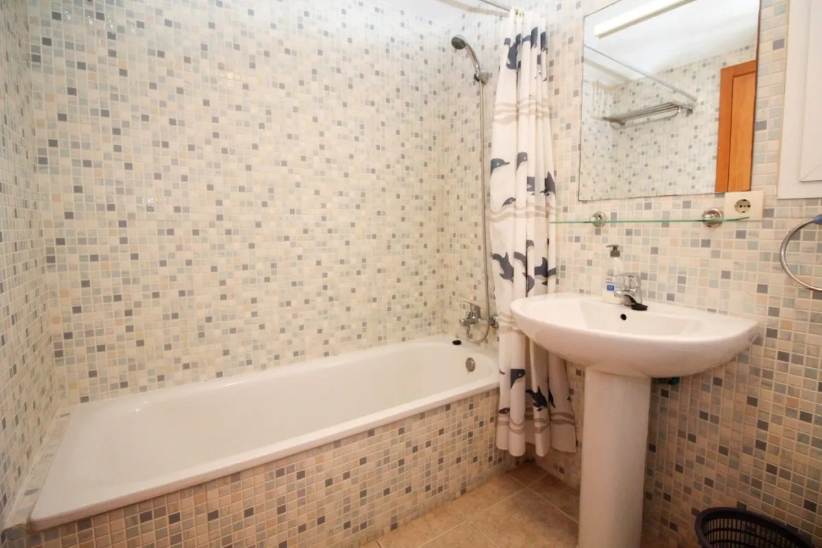 f9995270-76f8-4ea2-b435-140117d44981