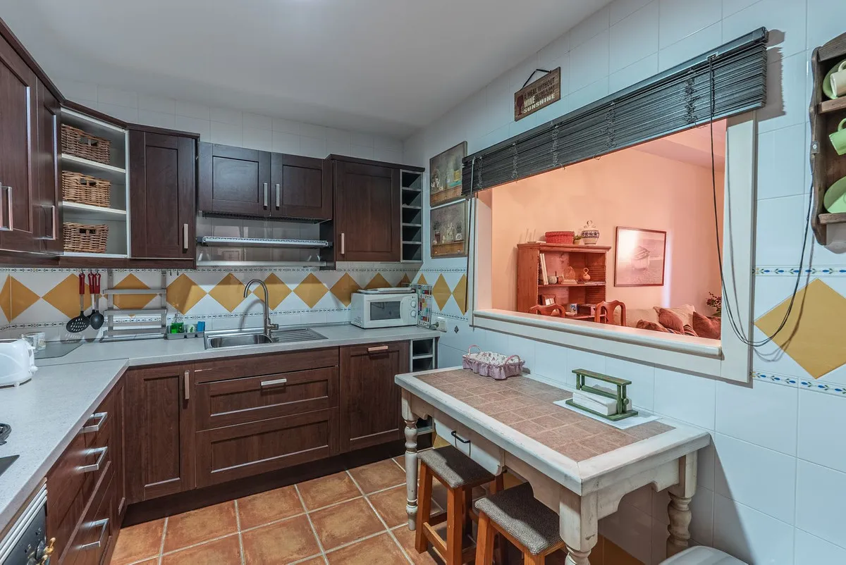 078f2d9a-bb28-43b0-9d21-1f664b3b3d69